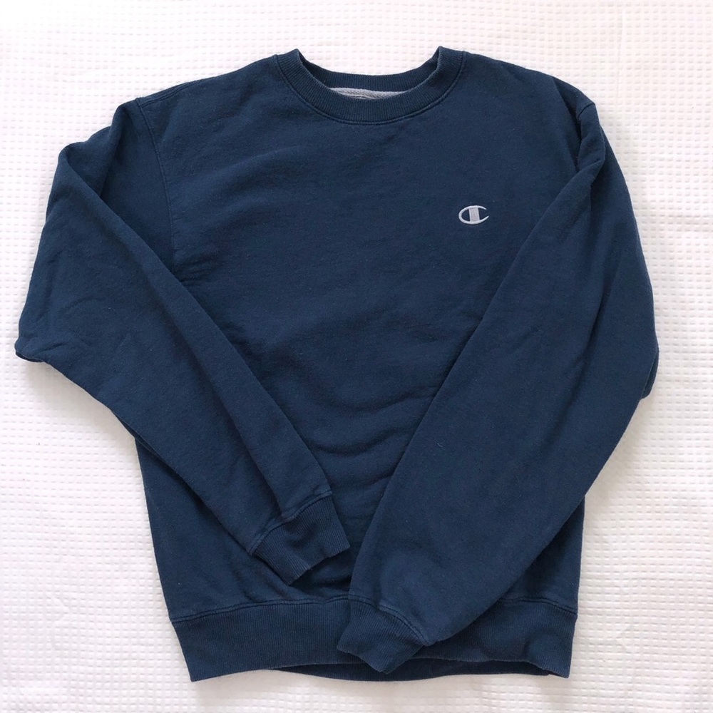 Champion Navy Crewneck!!